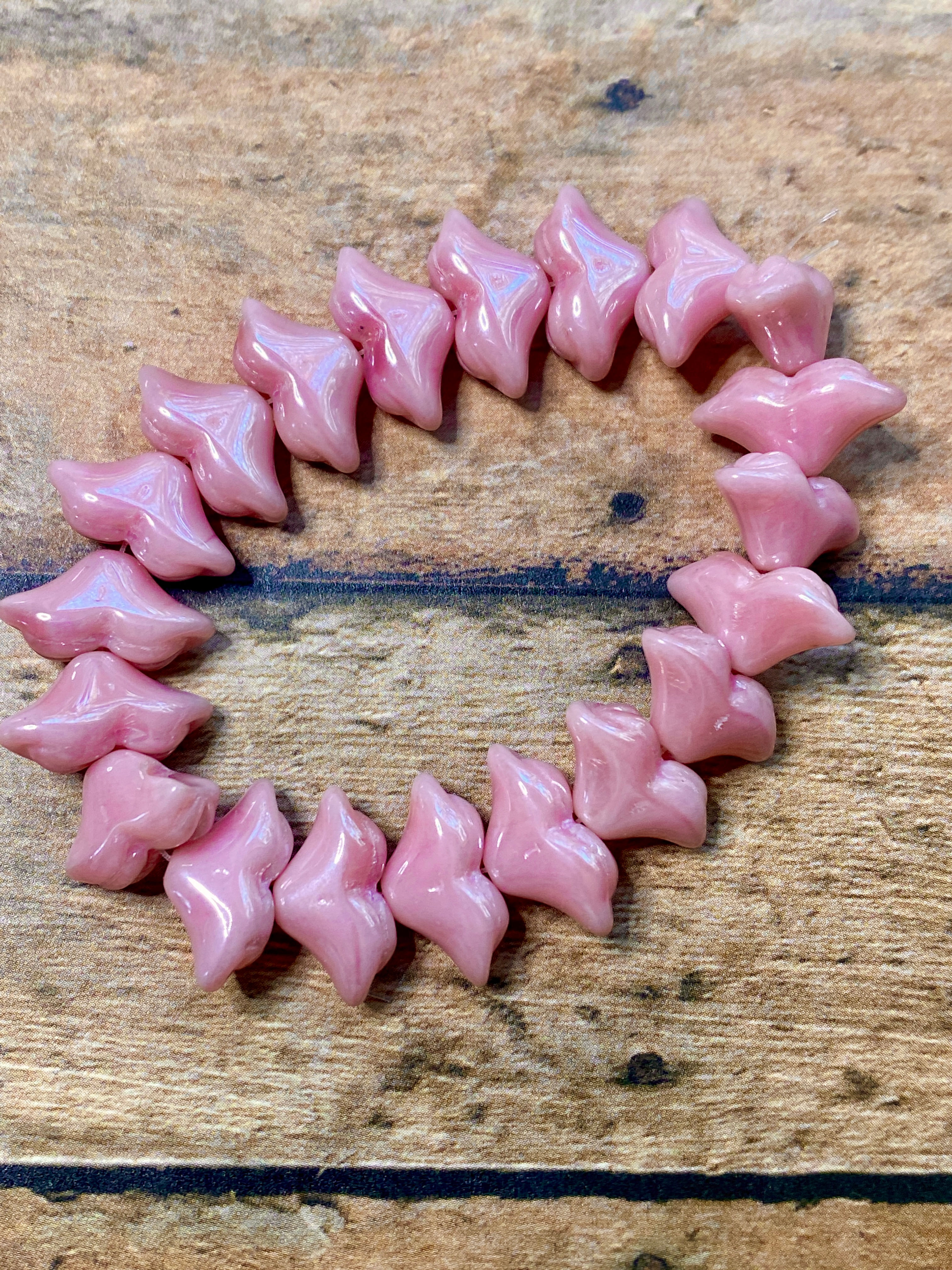 7x14mm Art Deco Flower, Pink w Titanium Luster