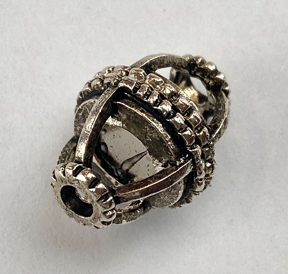 Thumbnail: Tie - On Magnetic Cord Clasp