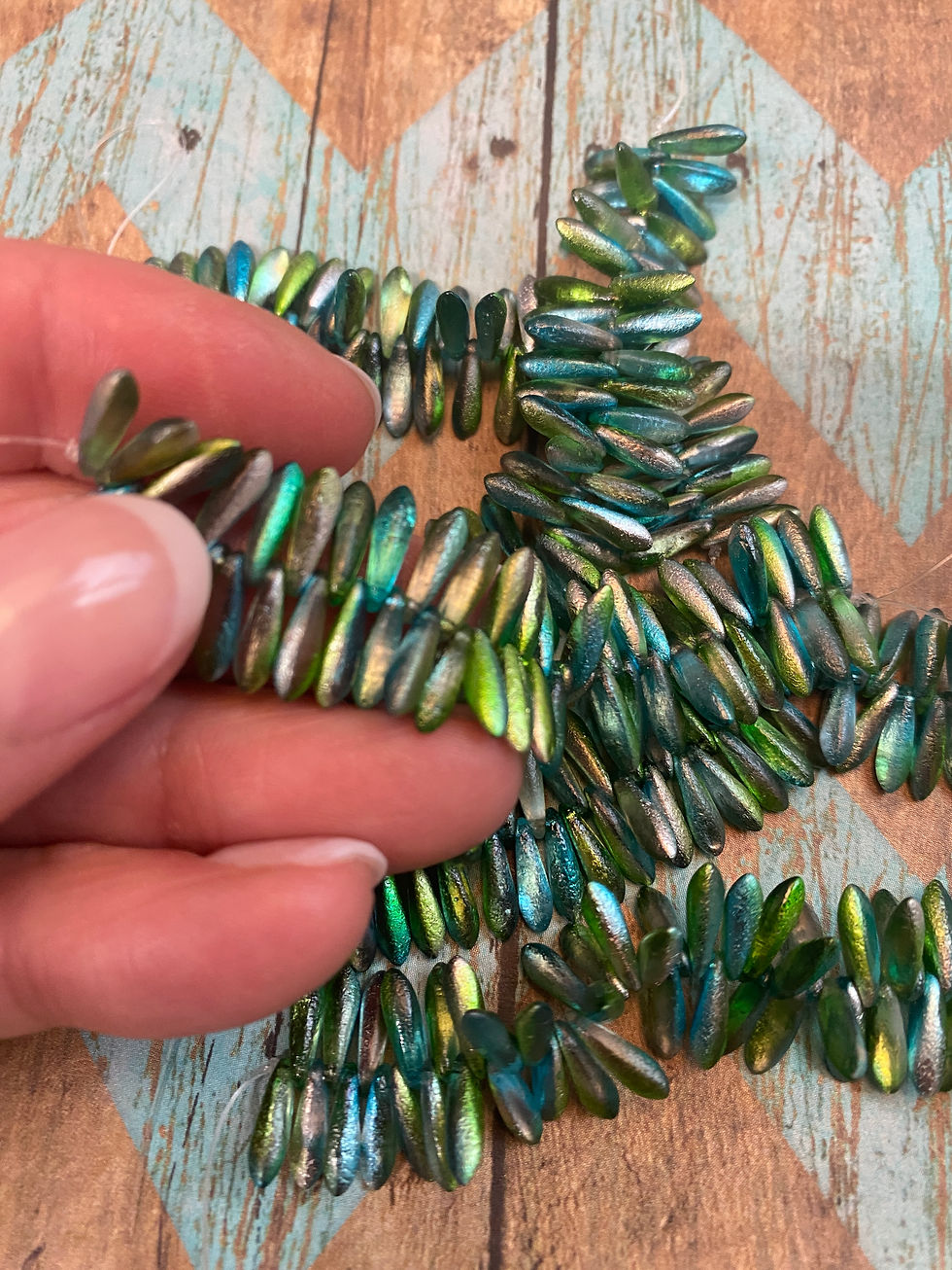 3x11mm Laguna Celestial Etched Mini Dagger