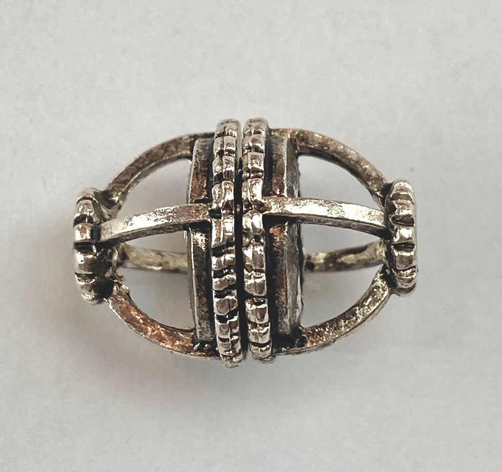 Thumbnail: Tie - On Magnetic Cord Clasp
