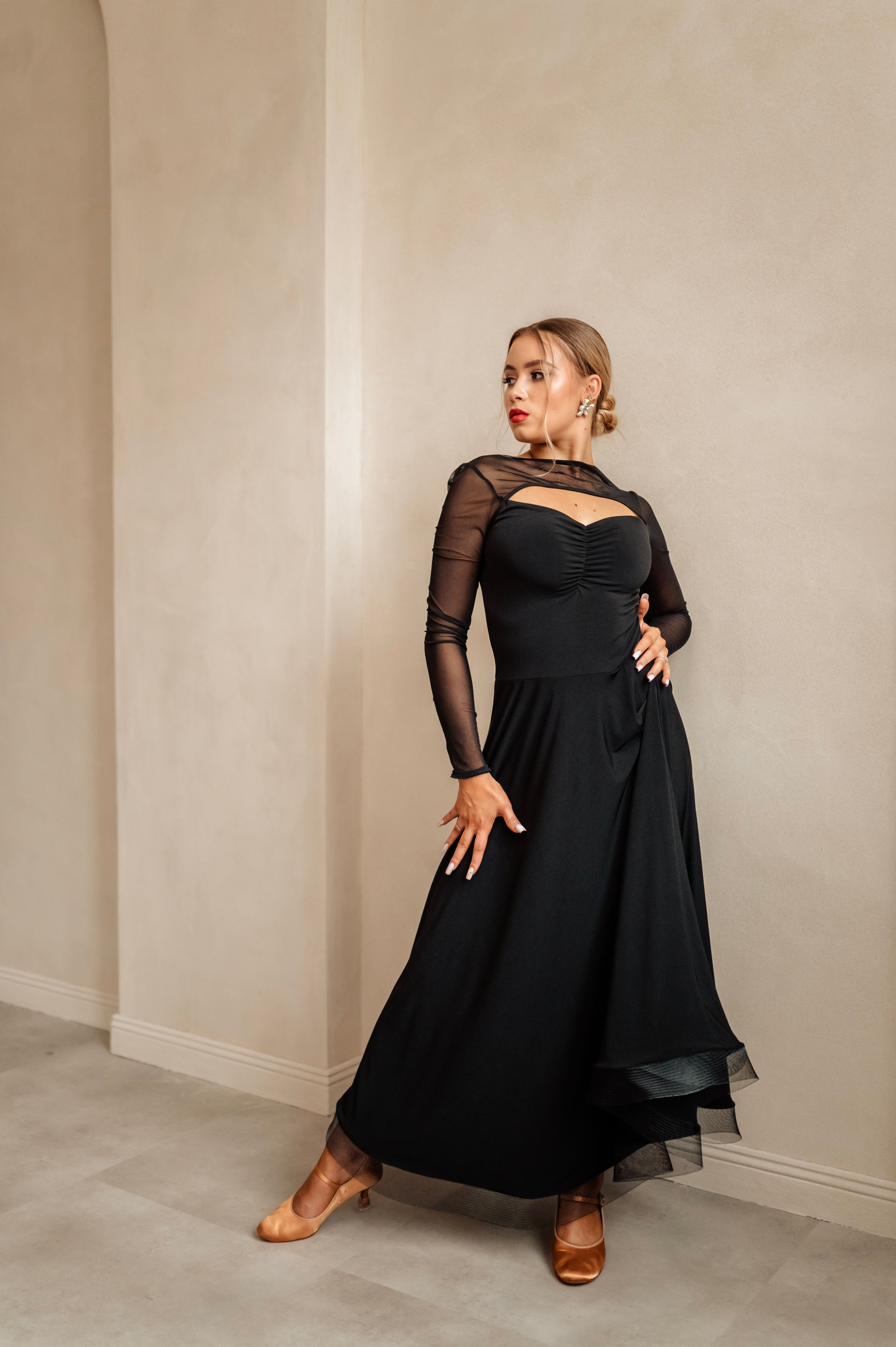 Sukienka Standard W 003