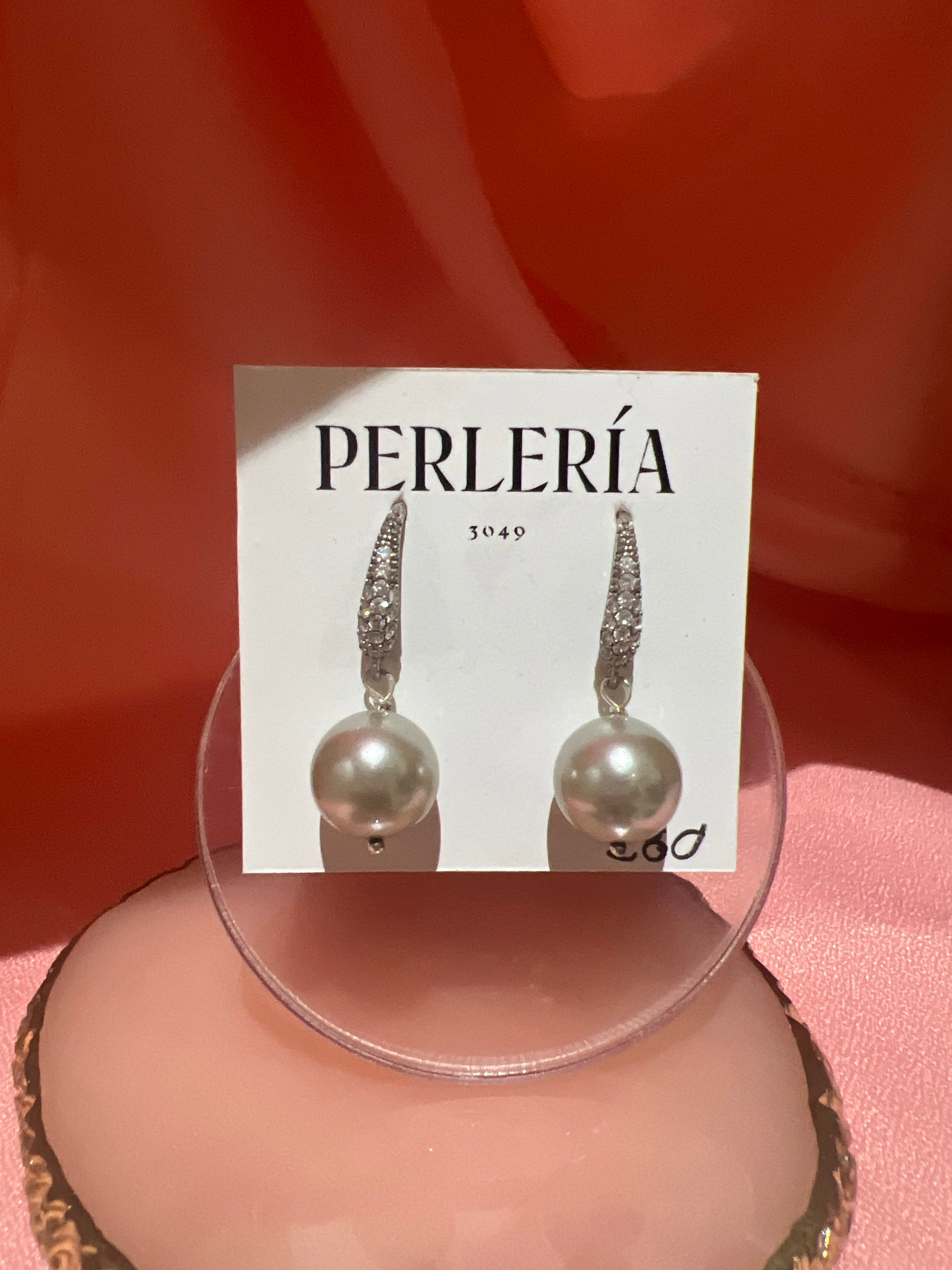 Aretes gris concha 