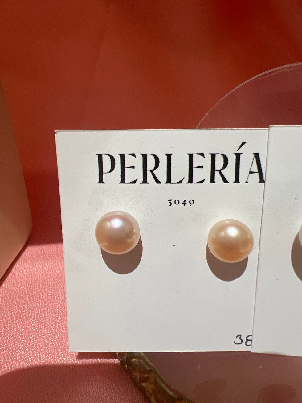 Miniatura: Aretes pegados 