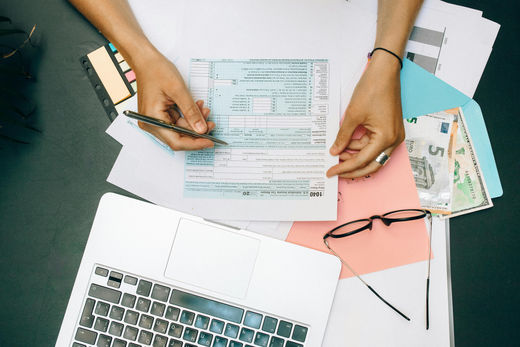 The Small Business Tax Playbook: How to File Smarter, Save More