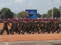 DÉFILÉ DU 1ER DÉCEMBRE 2016