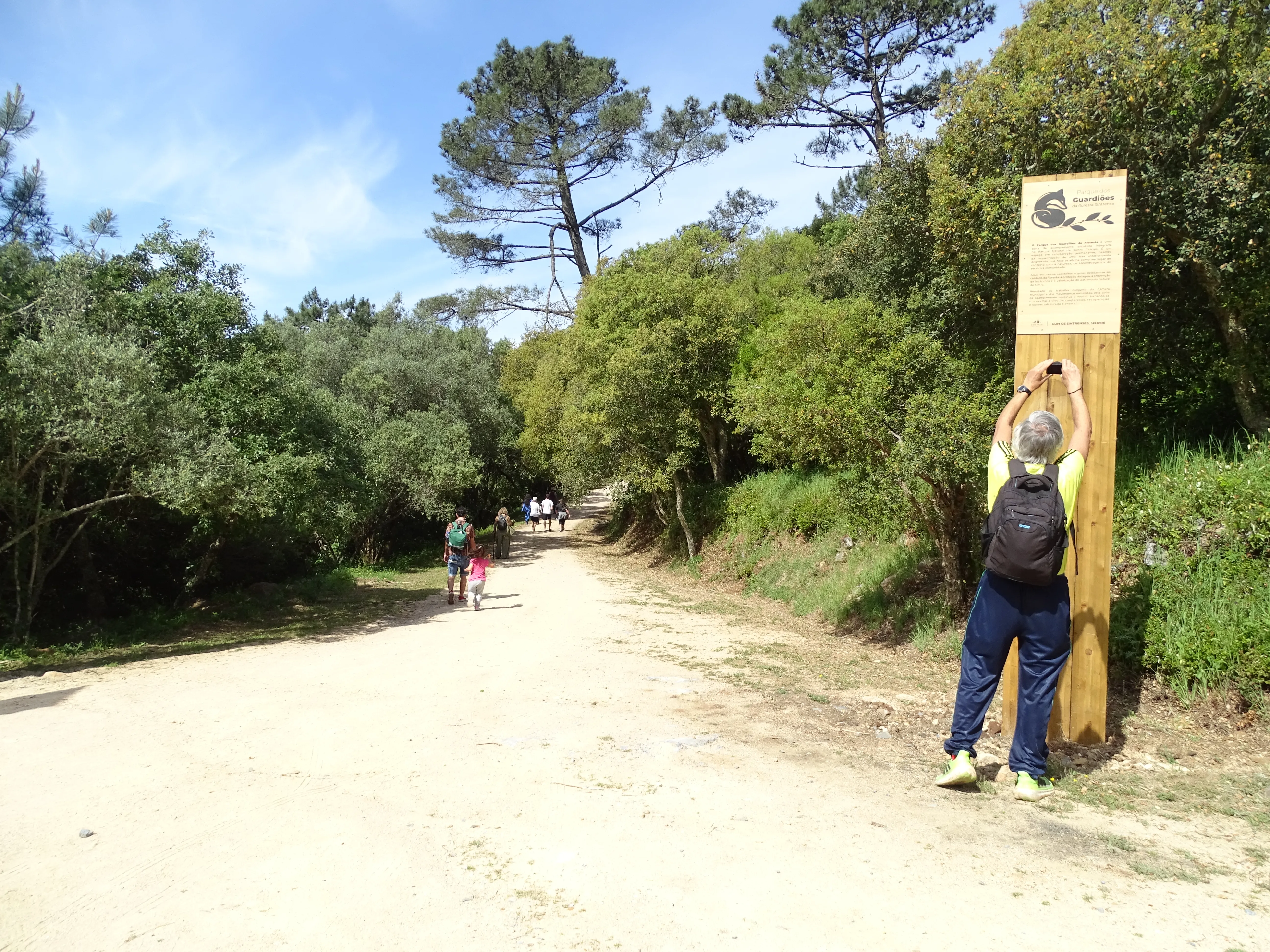 Passeio Pedestre à Lagoa Azul