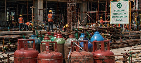 Proyek Konstruksi Gedung Bertingkat
