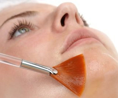 facial peeling mask applying.jpg