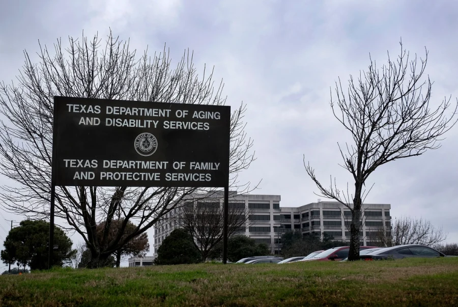 In after-hours notice, Gov Abbott announces another leadership change for the Department o