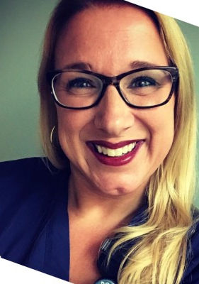 Leigh Sanderson2.jpg