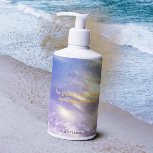 Thumbnail: The Glowing and Polishing hydrating body lotion