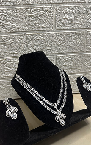 Flora Necklace set