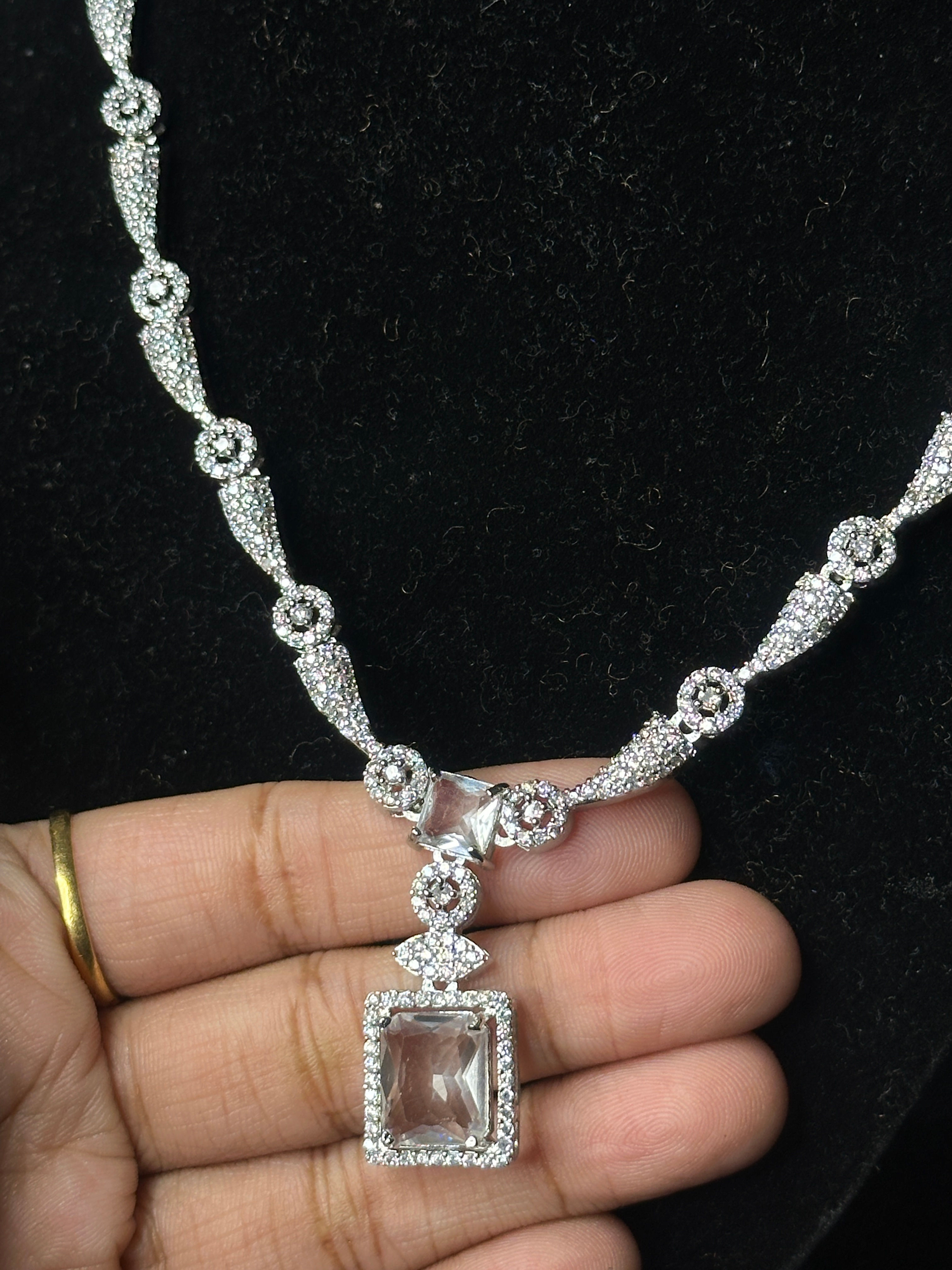 Julie Necklace set