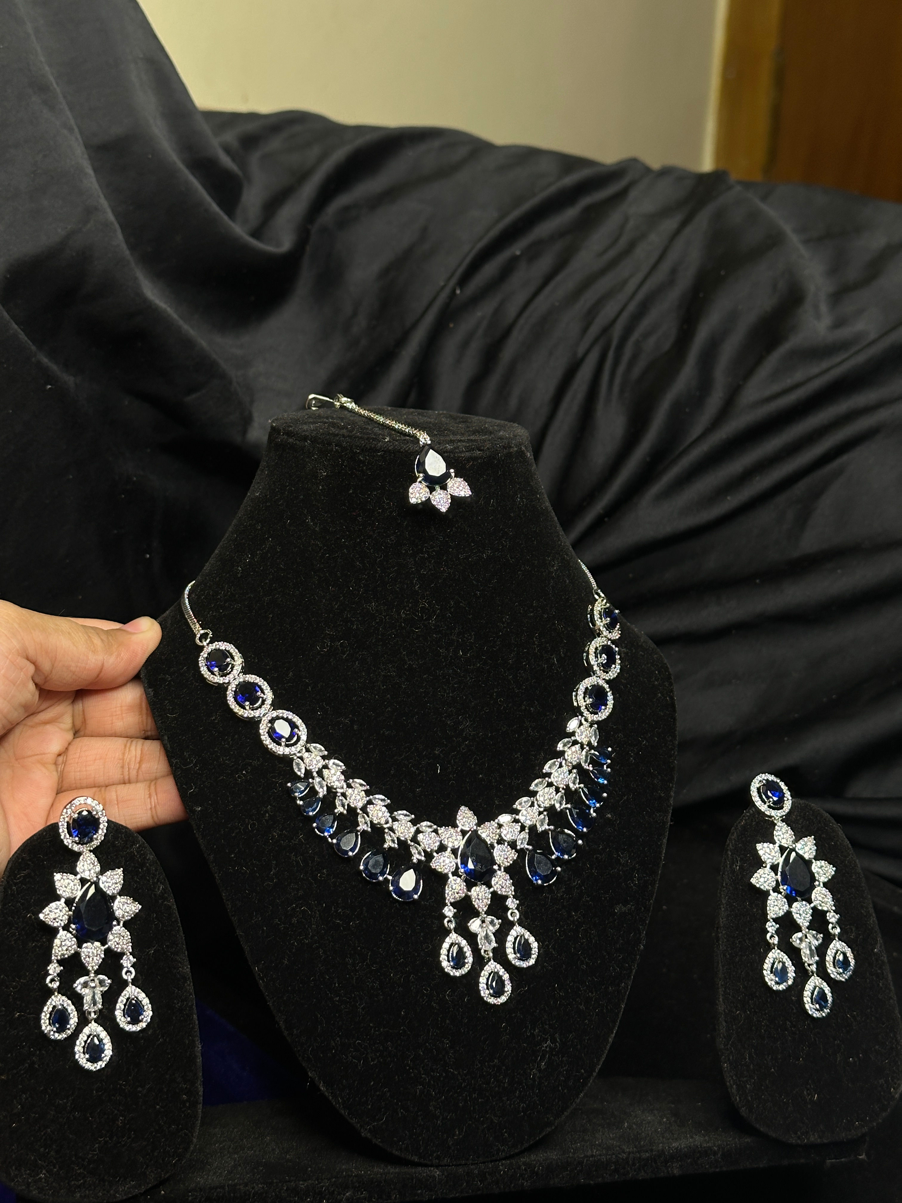 Janvi Necklace set