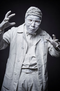 1000の顔を持つ男