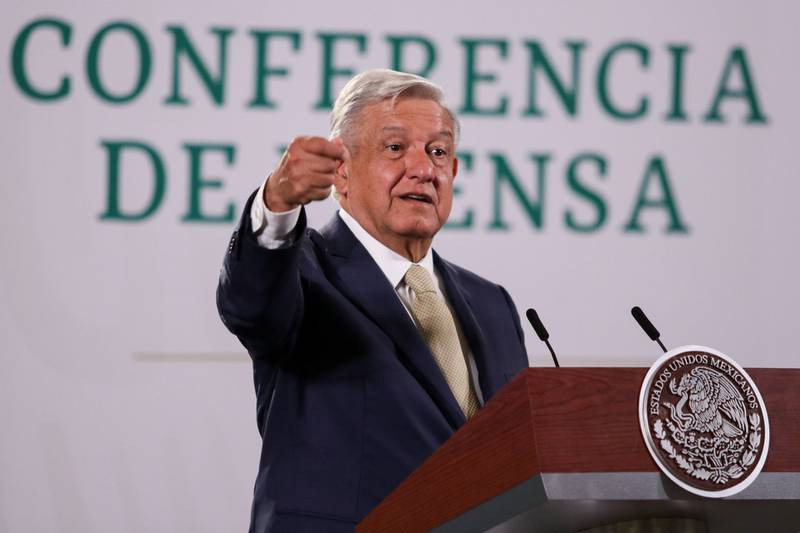 AMLO acepta que tiene 'las manos metidas' en la elección de Nuevo León