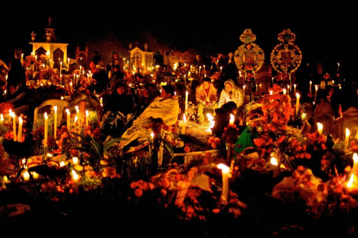 Noche de muertos en Michoacán