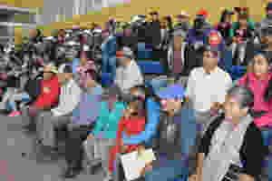 Alcalde de Acámbaro Alejandro Tirado entrega implementos agrícolas a 77 productores de la región