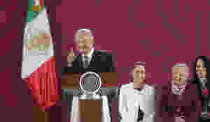 Y pese a todo, #AMLO supera en aprobación a Fox, Calderón y Peña en su primer año de gobierno