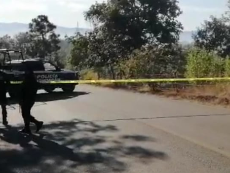 Michoacán: Mujer y su bebe mueren tras choque de una camioneta