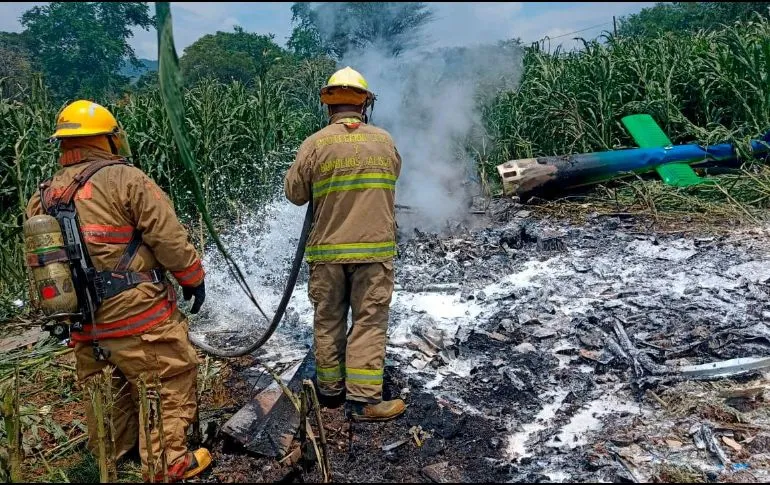 Se desploma helicóptero en Tuxpan, al sur de Jalisco