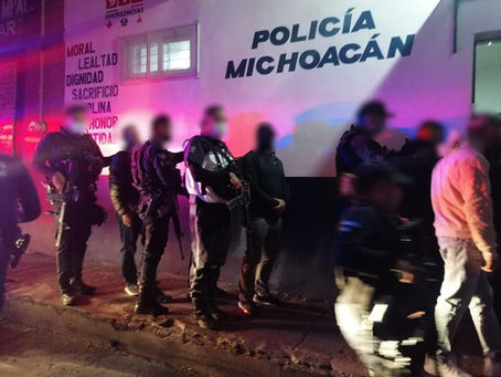 Michoacán: A barandillas 15 personas por violentar la Nueva Convivencia