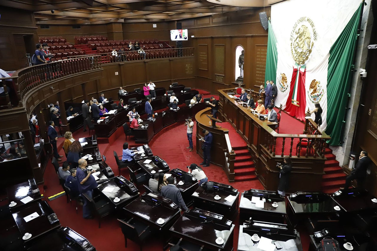 Capacitación de trabajadores, una prioridad de la 75 Legislatura