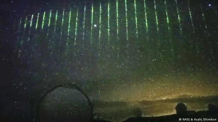¿Qué es esa luz? Inquietantes rayos láser procedentes del espacio iluminaron el cielo de Hawái
