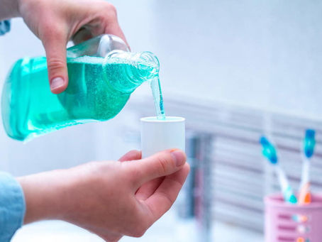 Los enjuagues bucales podrían reducir el riesgo de transmisión del coronavirus: virólogos alemanes