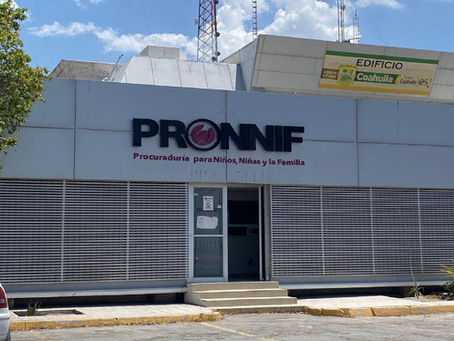 Niño de tres años con ficha de búsqueda es encontrado en hotel de Torreón; un hombre quedó detenido