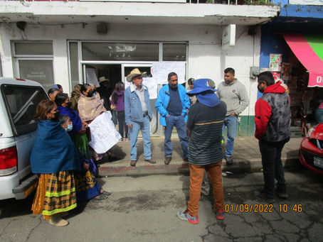 Michoacán: Por retención de apoyos financieros toman este jueves sucursal del Banco del Bienestar