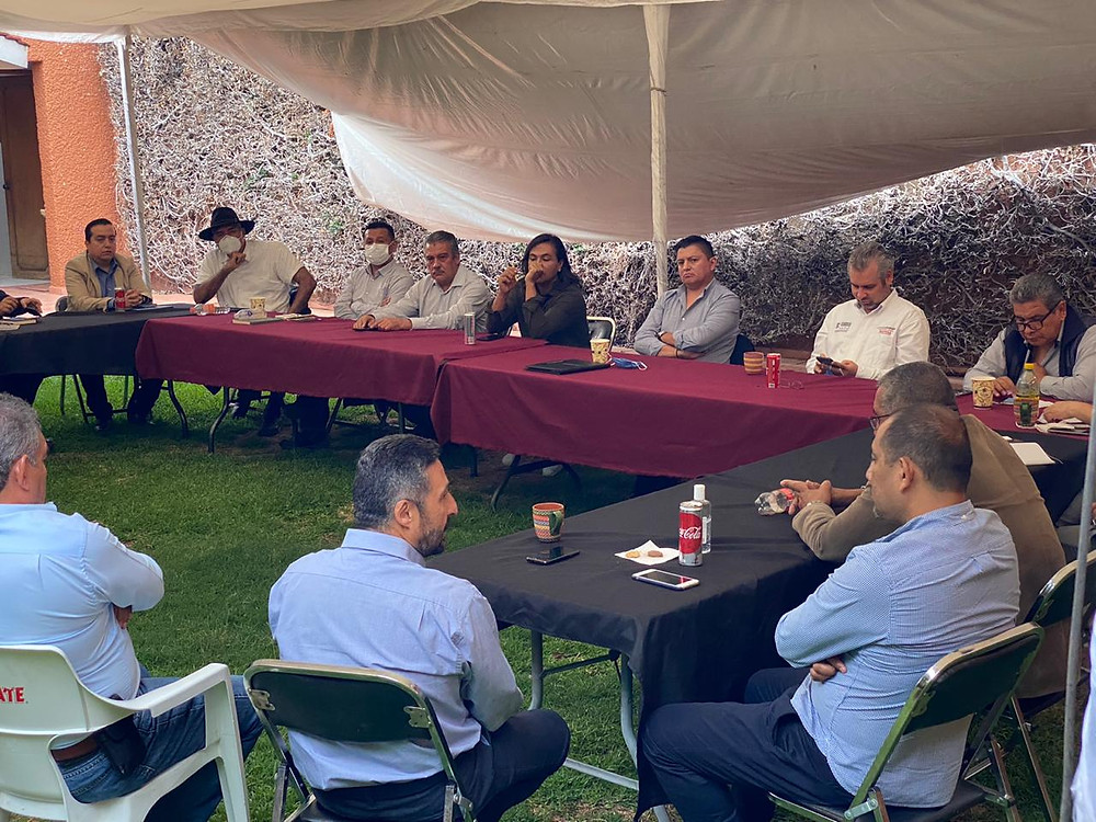CEE de Morena señala que Yeyo Pimentel ni esta afiliado y carece de atribuciones en Morena