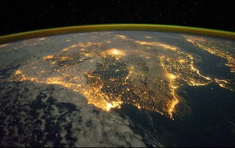 En un mes, los aliens conquistarán al mundo; revela "viajero en el tiempo"