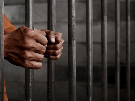 Michoacano es sentenciado a 11 años de prisión por violar a su hija