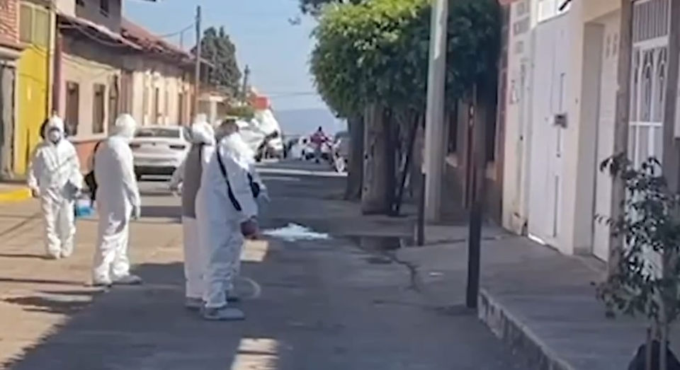 Ahora difunden video y fotos del lugar donde ocurrió fusilamiento en Michoacán y como lo limpiaron