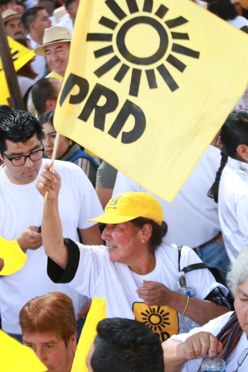 El PRD llega a 33 años con fuerza, en movimiento y comprometido con la ciudadanía