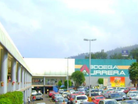 Golpe bajo durante noche de Reyes Magos en Morelia: Asaltan Aurrera Camelinas