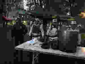 Guardia Nacional en #Michoacán entrega café y cobijas en el hospital civil e infantil de Morelia