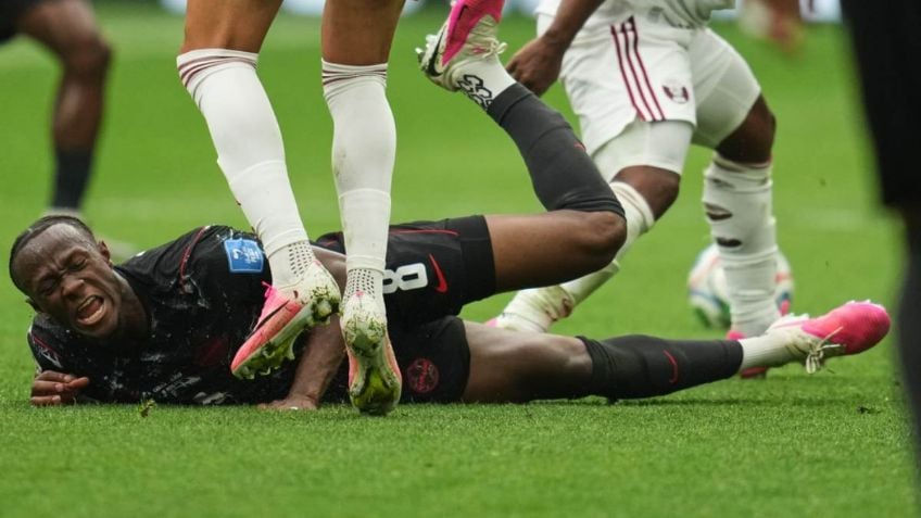Captan la terrible fractura de Koné en el partido de Canadá vs Qatar 