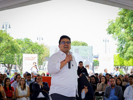Toño Carreño presentó su primer informe ciudadano