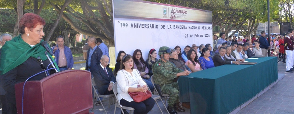 Con un acto cívico, celebran en Acámbaro el 199 Aniversario de la Bandera Nacional Mexicana