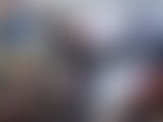 Sicario se hace pasar por cliente para asesinar al dueño de un local y abre fuego contra otro joven presente