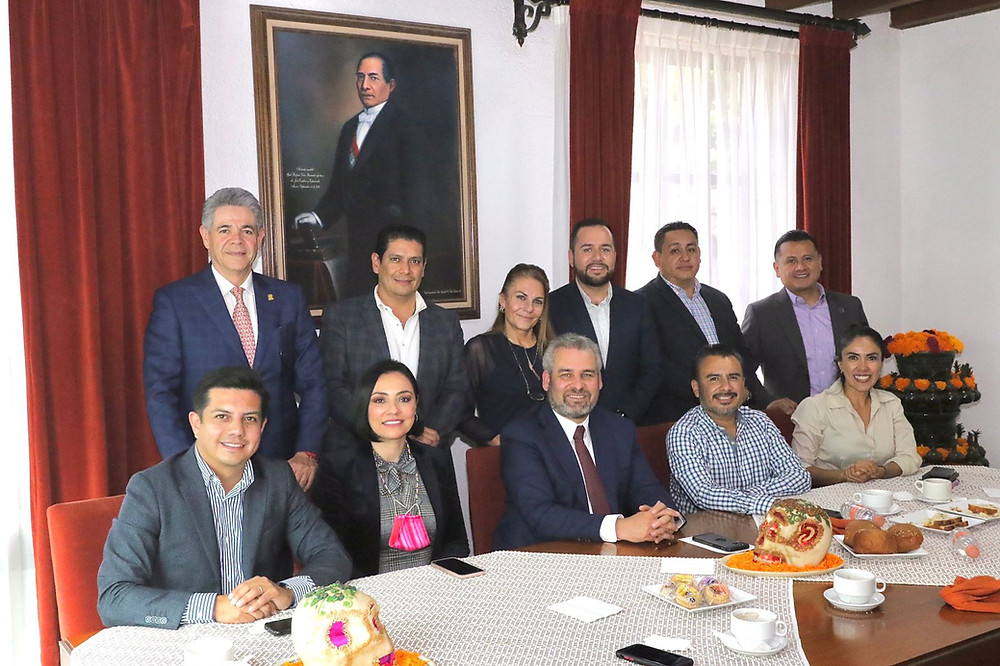 Bedolla llama a diputados a aprobar el plan de apoyo a la economía familiar