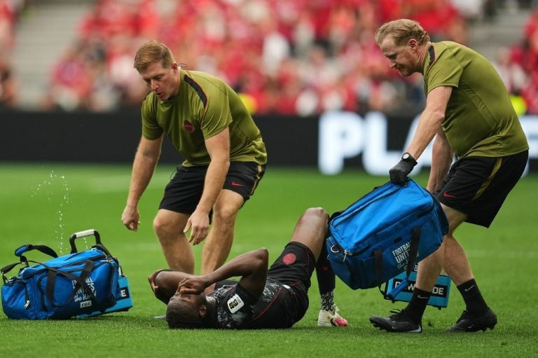 Captan la terrible fractura de Koné en el partido de Canadá vs Qatar