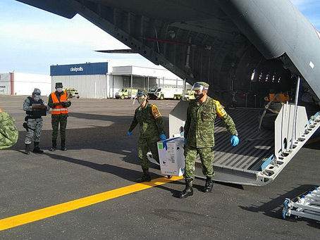 Arriban las primeras vacunas anticovid-19 en Michoacán