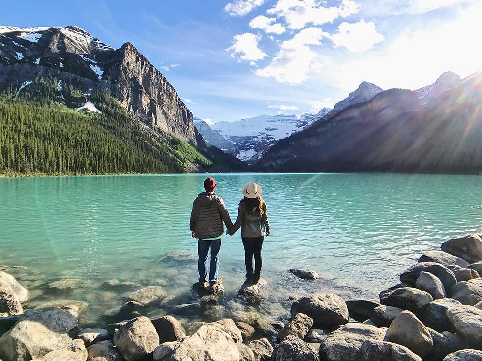 ¿Te gustaría viajar a Canadá? Checa estos programas de voluntariado que te llevan