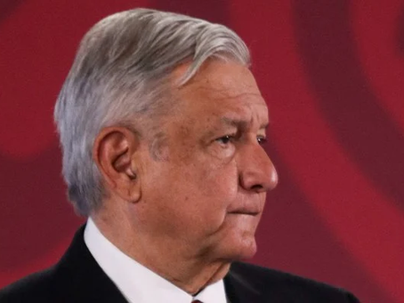 AMLO dice que infiltrados y violencia el #8M eran para debilitarlo