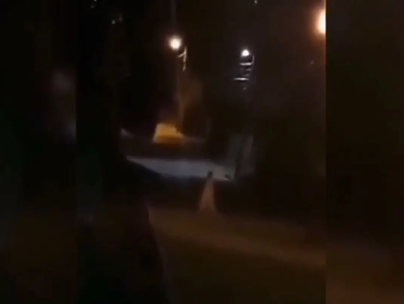 Mujer se disfraza de Llorona para espantar a sus vecinos; la matan a balazos (+Video)