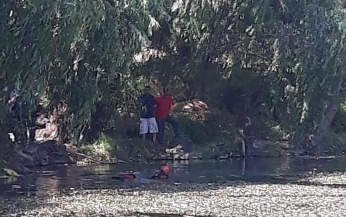 Menor de 15 años fallece ahogado en manantial de la Mintzita