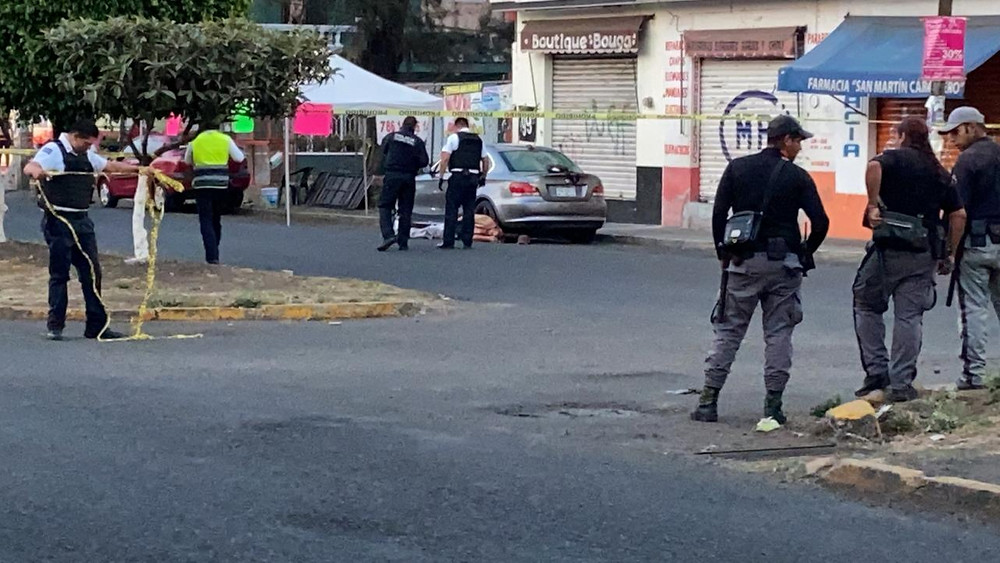 Mueren dos individuos en Prados Verdes tras enfrentamiento con policías